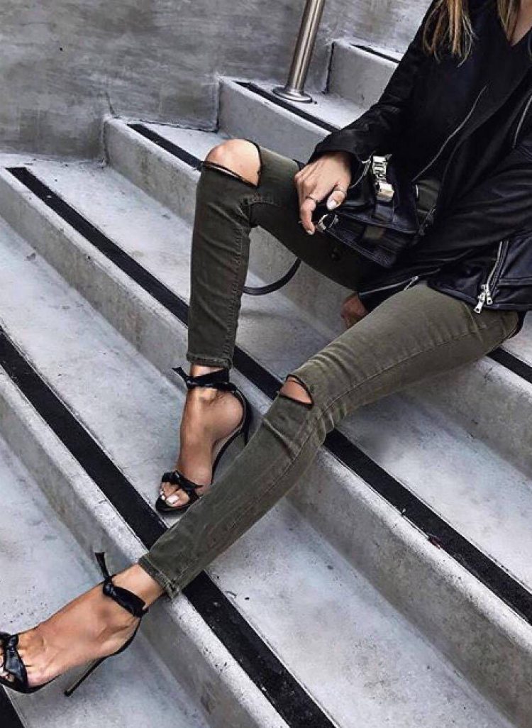 OLIVE CUT KNEES JEANS