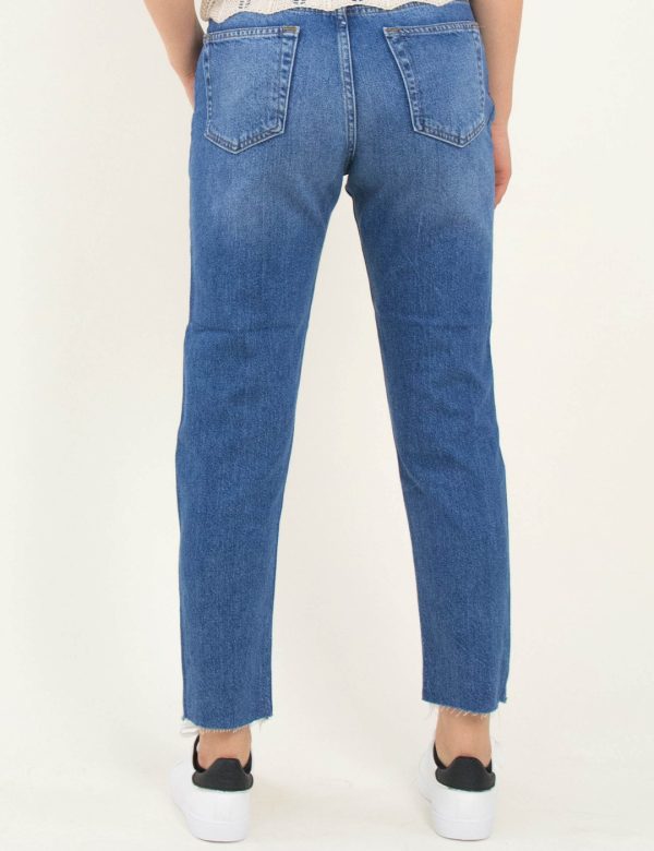 Γυναικείο μπλε Mom Fit τζιν ξέφτια σκισίματα