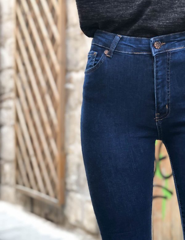 Γυναικείο μπλέ τζιν παντελόνι σωλήνας