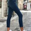 Γυναικείο μπλέ τζιν παντελόνι σωλήνας με φθορές 4