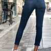 Γυναικείο μπλέ τζιν παντελόνι σωλήνας με φθορές 3