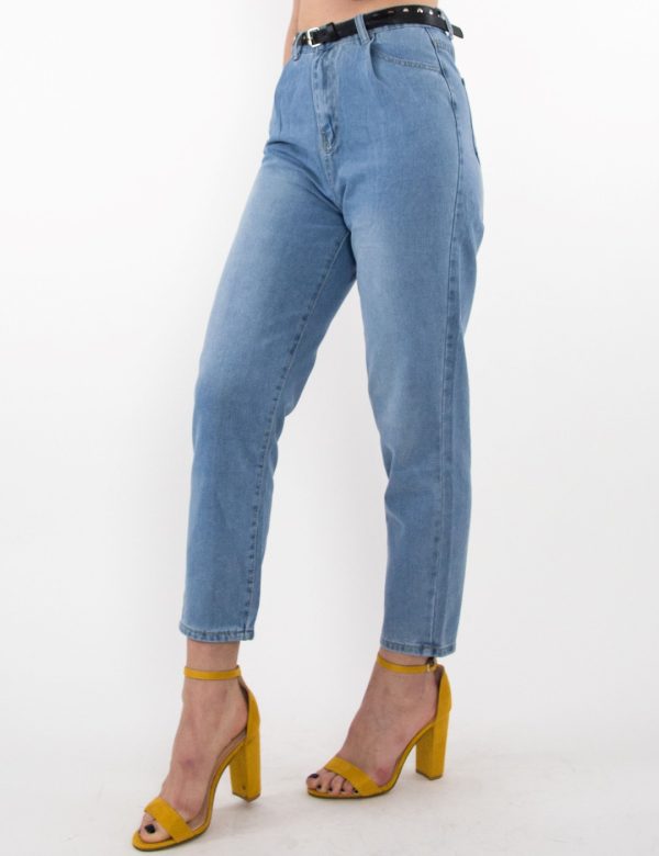 Γυναικείο χλώριο ψηλόμεσο τζιν Mom Fit με ζωνάκι