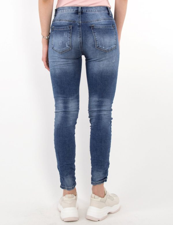 Γυναικείο μπλε τζιν παντελόνι σωλήνας με φθορές