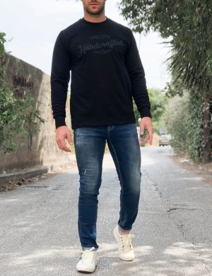 Ανδρικό μπλε τζιν με ξεβάμματα και φθορές GB4353