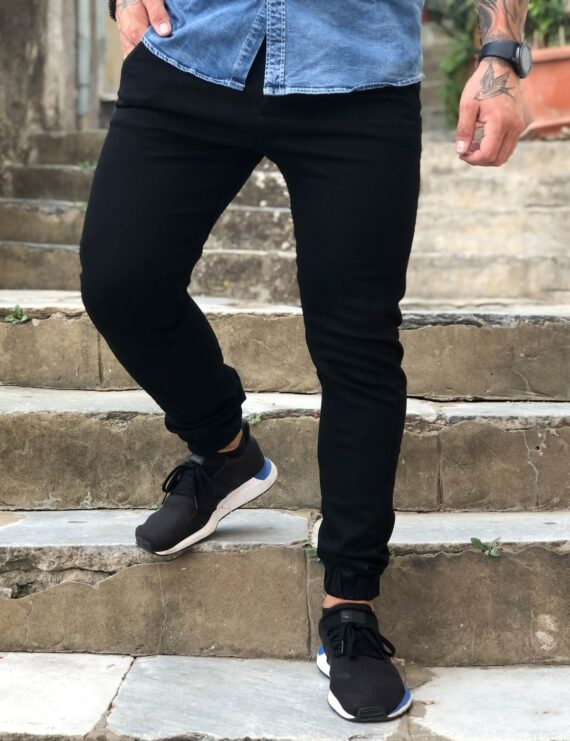 Ανδρικό μαύρο τζιν παντελόνι με λάστιχο Profil