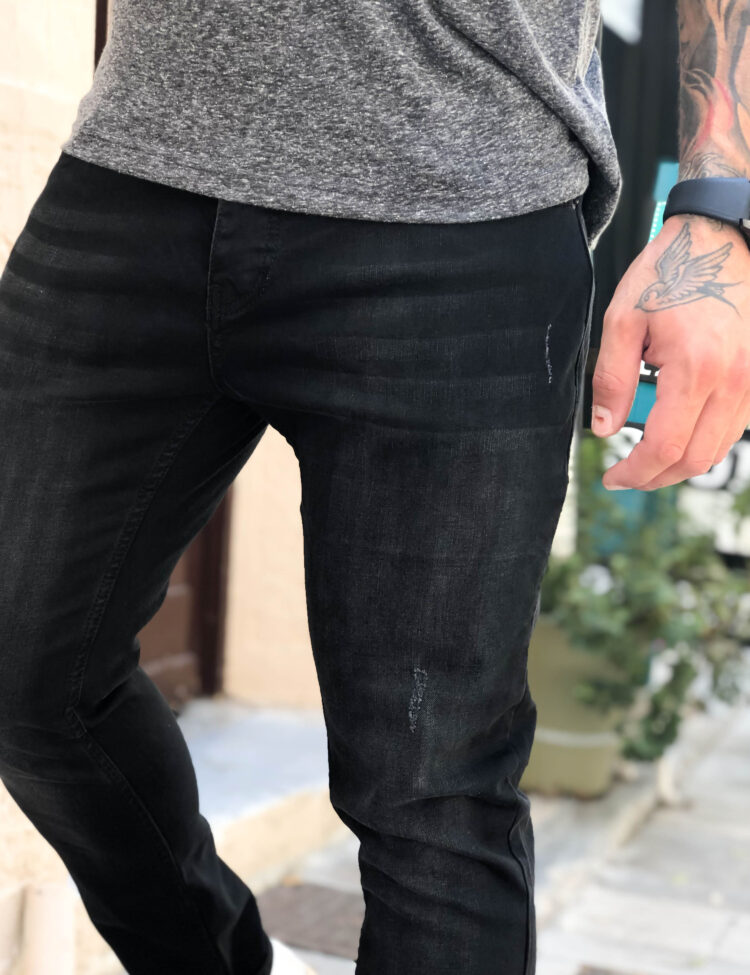 Ανδρικό μαύρο τζιν παντελόνι με ξέβαμμα και φθορές 2