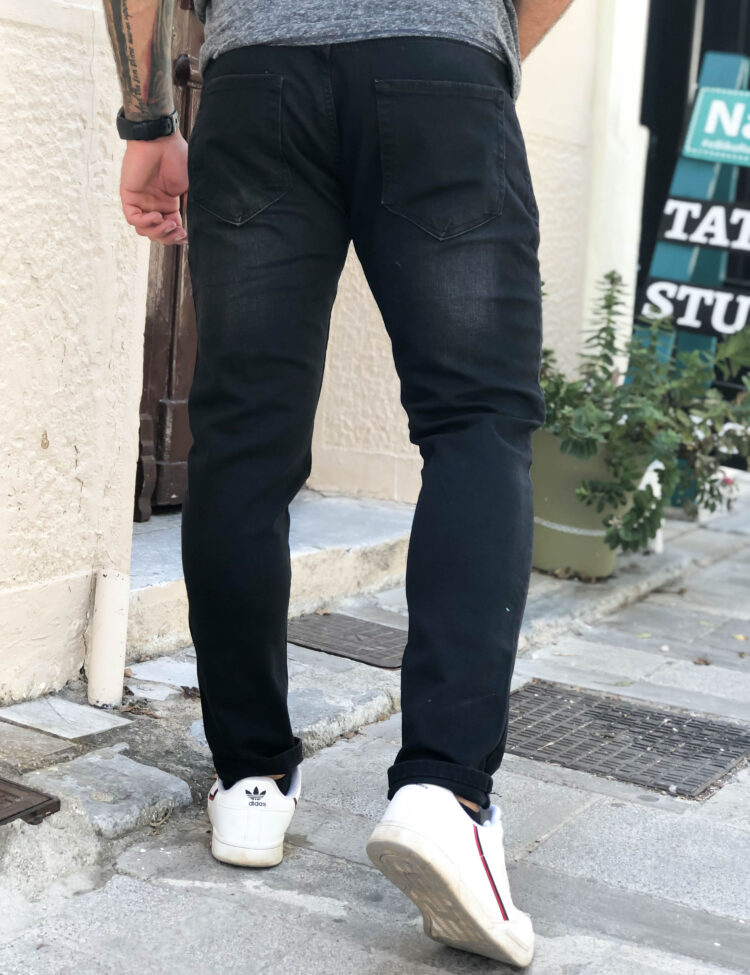 Ανδρικό μαύρο τζιν παντελόνι με ξέβαμμα και φθορές 1