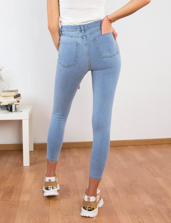 Γυναικείο χλώριο τζιν παντελόνι ελαστικό