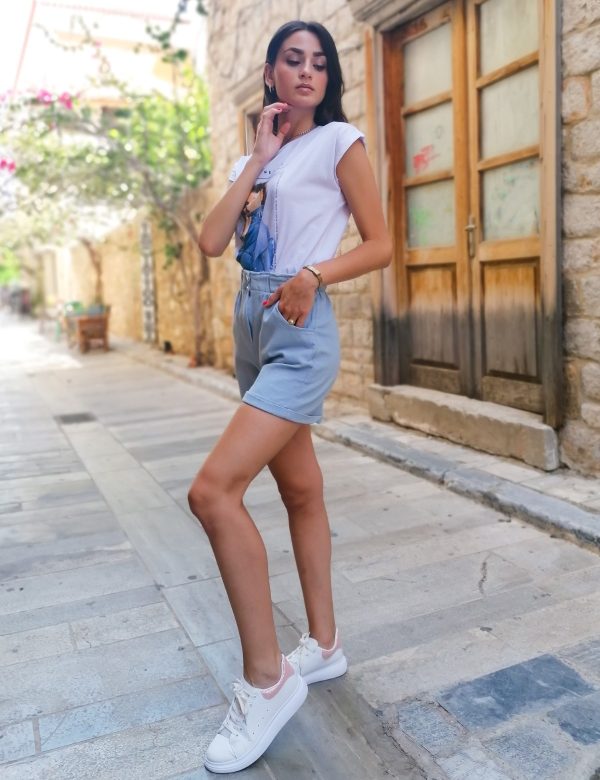 Γυναικείο baby blue ψηλόμεσο τζιν σορτς με λάστιχο