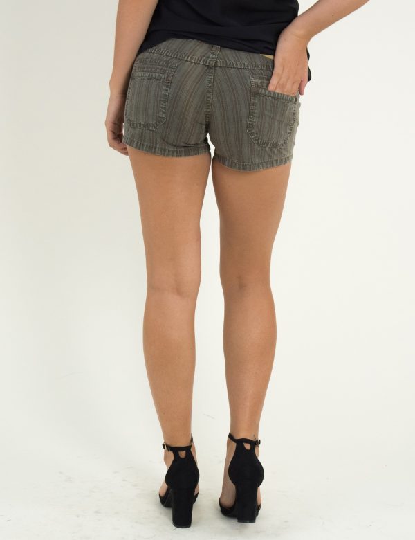 Γυναικείο χακί μεσοκάβαλο τζιν σορτς με ρίγες