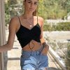 Γυναικείο ανοιχτό μπλε τζιν σορτς με σκισίματα