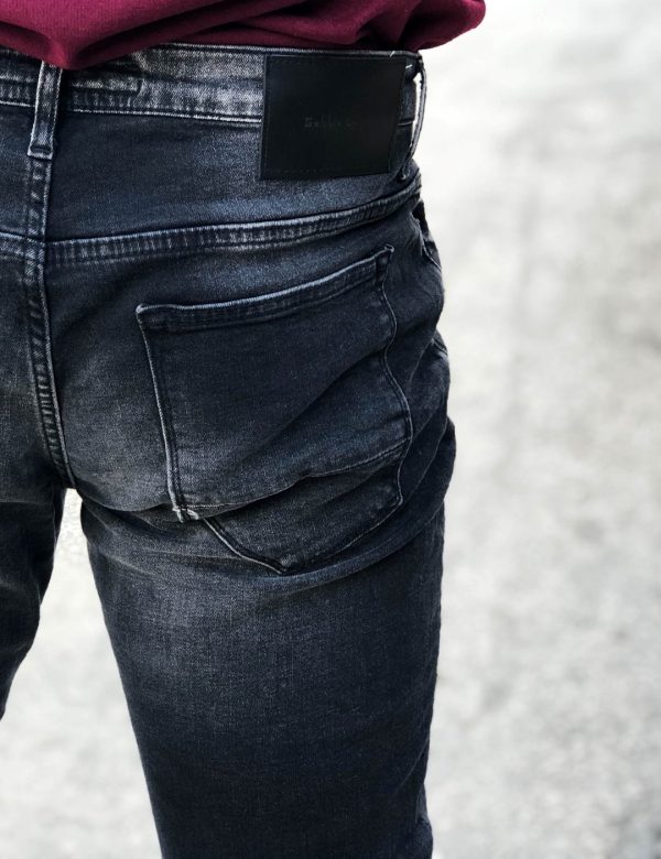 Ανδρικό μαύρο τζιν παντελόνι με ξεβάμματα