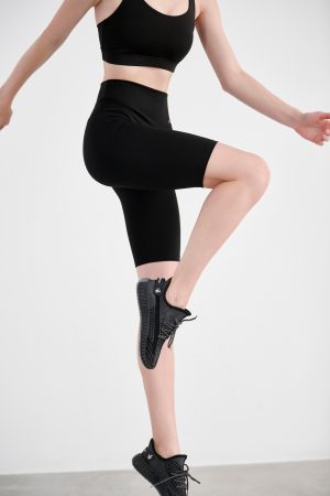 ΜΑΥΡΟ ΚΟΝΤΟ ΓΥΝΑΙΚΕΙΟ ΚΟΛΑΝ ΣΤΥΛ ΠΟΔΗΛΑΤΙΚΟ - ΜΑΥΡΟ