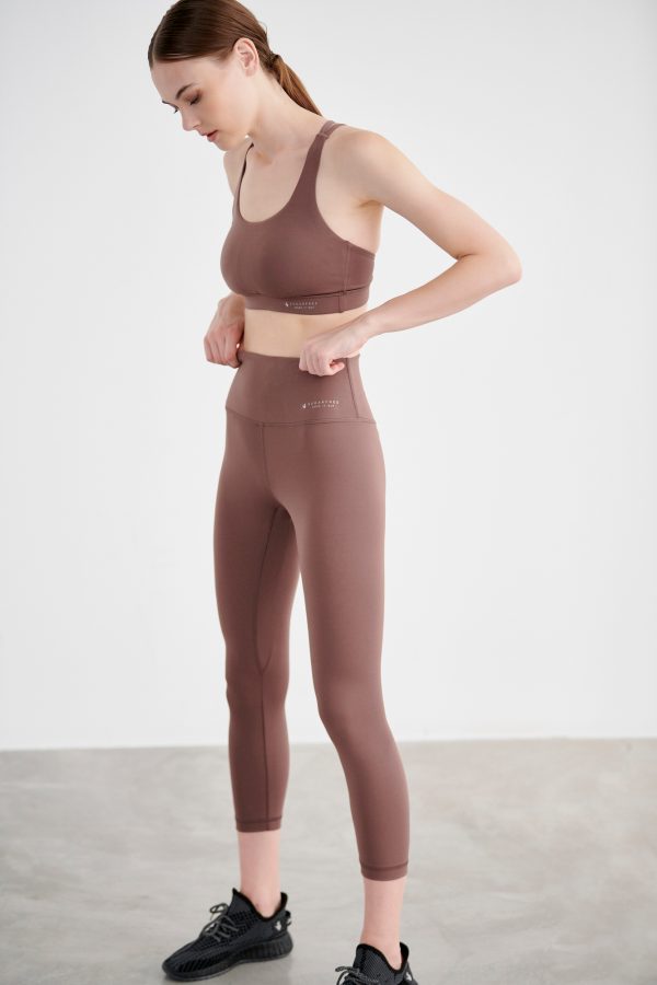ΜΟΝΟΧΡΩΜΟ ΨΗΛΟΜΕΣΟ ΚΟΛΑΝ ΓΥΜΝΑΣΤΙΚΗΣ DRY-FIT - DARK TAUPE - 868