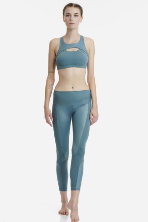 ΧΑΜΗΛΟΜΕΣΟ ΓΥΑΛΙΣΤΕΡΟ ΑΘΛΗΤΙΚΟ ΚΟΛΑΝ - ΑΝΟΙΧΤΟ ΠΡΑΣΙΝΟ