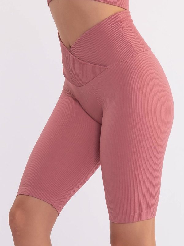 Elfin Σάπιο Μήλο Ψηλόμεσο Biker ριπ, με V σχεδιασμό στην περιοχή της κοιλιάς.