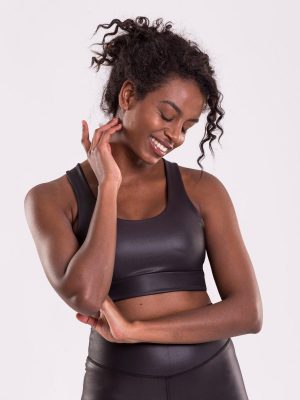 Adel Μαύρο Adel Μαύρο