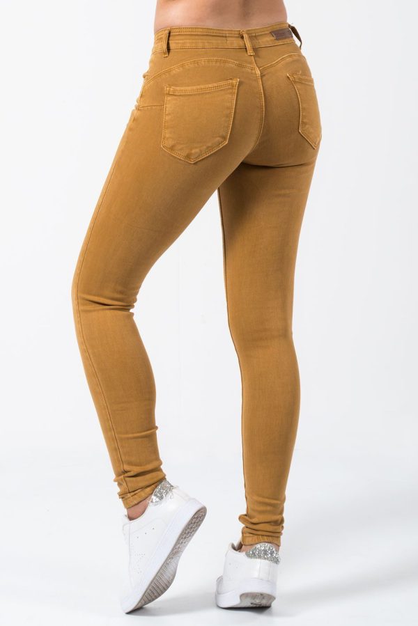 72910 Παντελόνι τζιν μεσοκάβαλο με skinny push up εφαρμογή Μουσταρδί