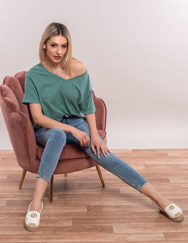 Ψηλόμεσο εφαρμοστό τζιν παντελόνι