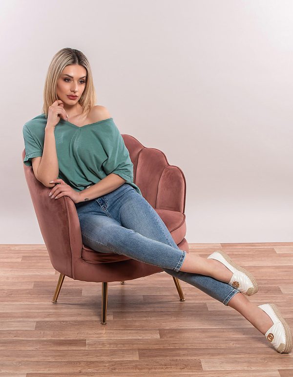 Ψηλόμεσο εφαρμοστό τζιν παντελόνι