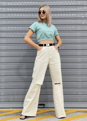 ψηλόμεσο παντελόνι με ζώνη και σκίσιμο στα γόνατα - Εκρού